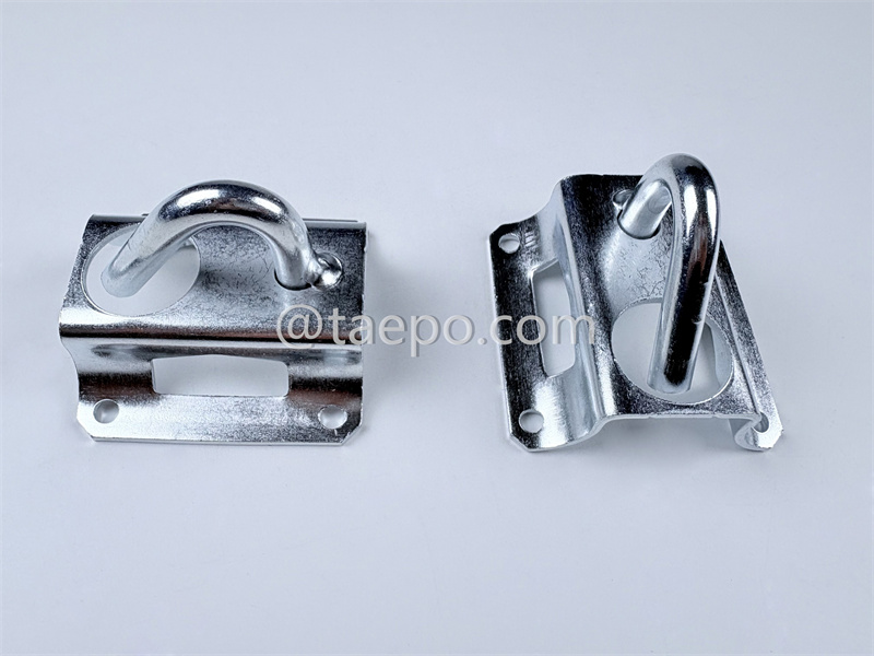 Кронштейн с крепежным кольцом, 65x65x53 мм