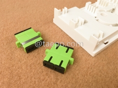 Коробка оконцевания оптоволокна (FTB), внутренняя, SC, 4 волокна, пластиковый корпус