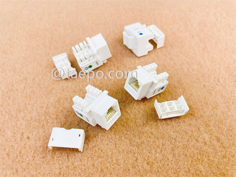 Ключевая розетка, CAT3, 6P4C, 90 градусов, стиль AP