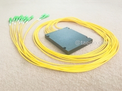 Оптический сплиттер, PLC, пластиковый корпус, G657A, 2x8, свободная трубка 2 мм, 1 м, с разъемом SC/APC