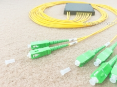 Оптический сплиттер, PLC, пластиковый корпус, G657A, 2x8, свободная трубка 2 мм, 1 м, с разъемом SC/APC